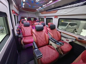 Thuê xe Limousine Giỗ Tổ Hùng Vương – Hành trình đầy trọn vẹn
