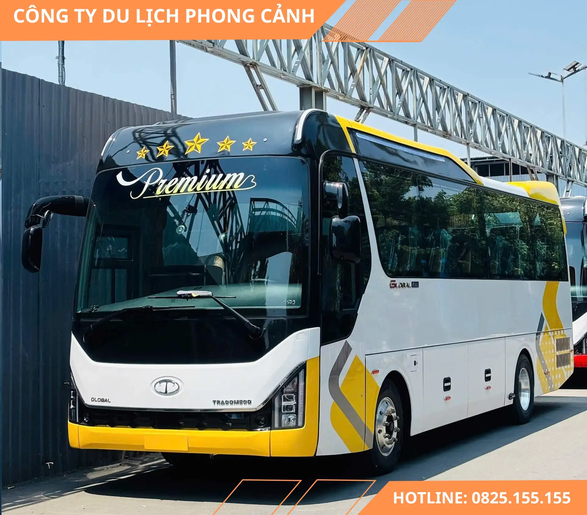 Xe du lịch phục vụ đoàn khách đi sân bay